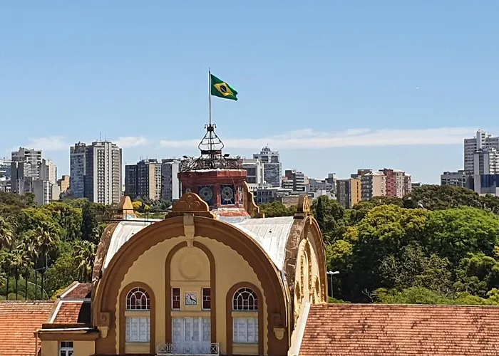 Loft Bem Localizado Com Vaga De Garagem *