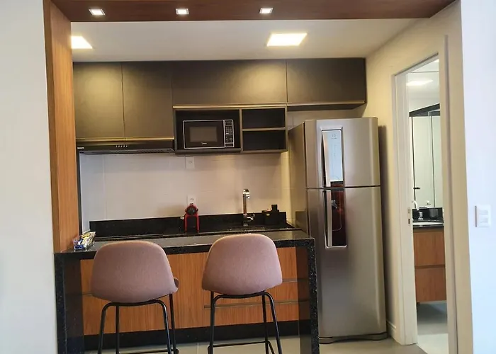 Loft Bem Localizado Com Vaga De Garagem